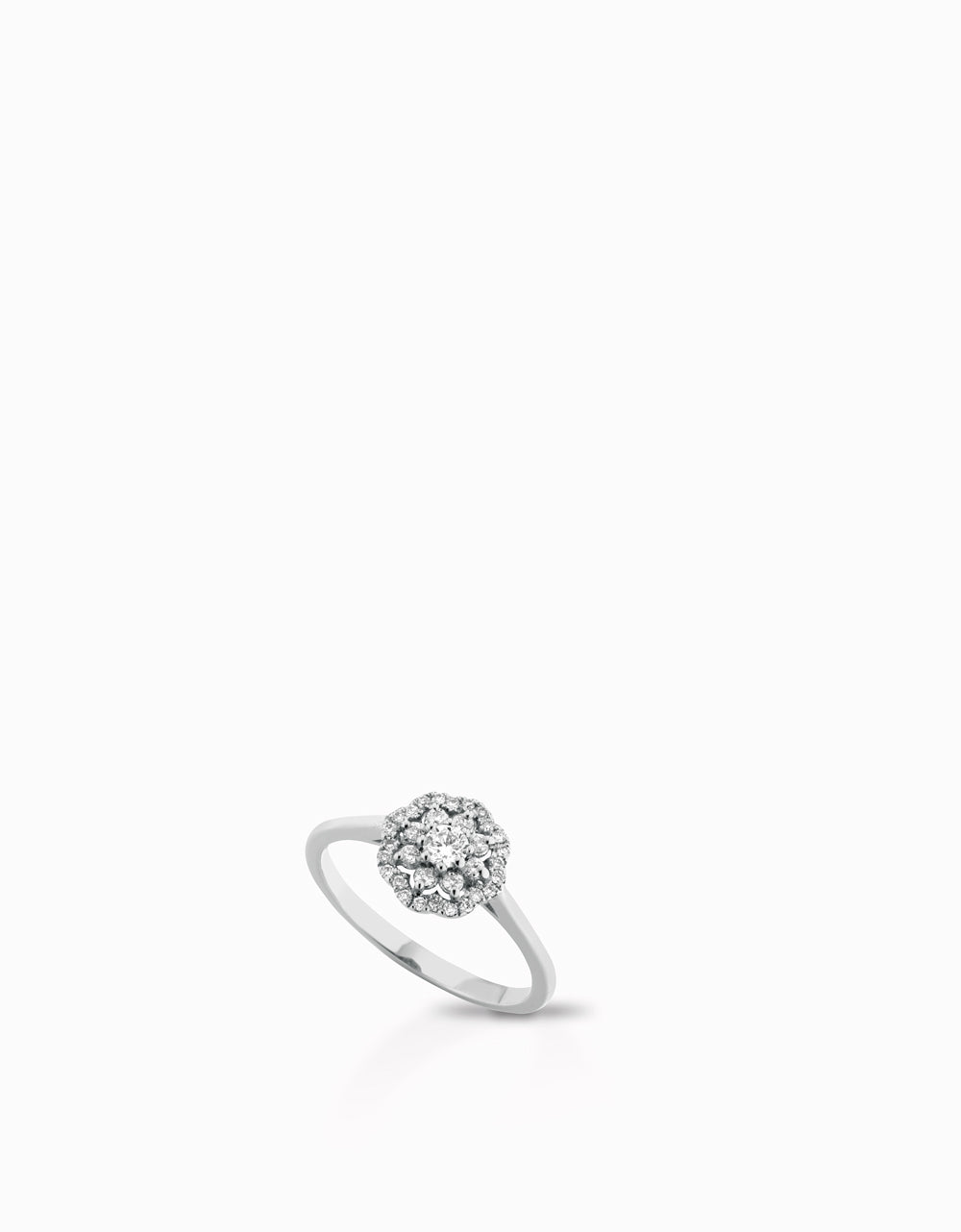 ANELLO CLASSICO IN ORO BIANCO CON DIAMANTI