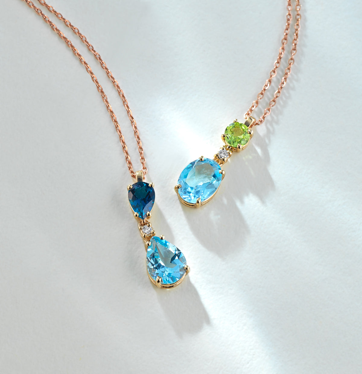 CIONDOLO IN ORO ROSA CON PIETRA PERIDOTO E TOPAZIO, DIAMANTINO CENTRALE