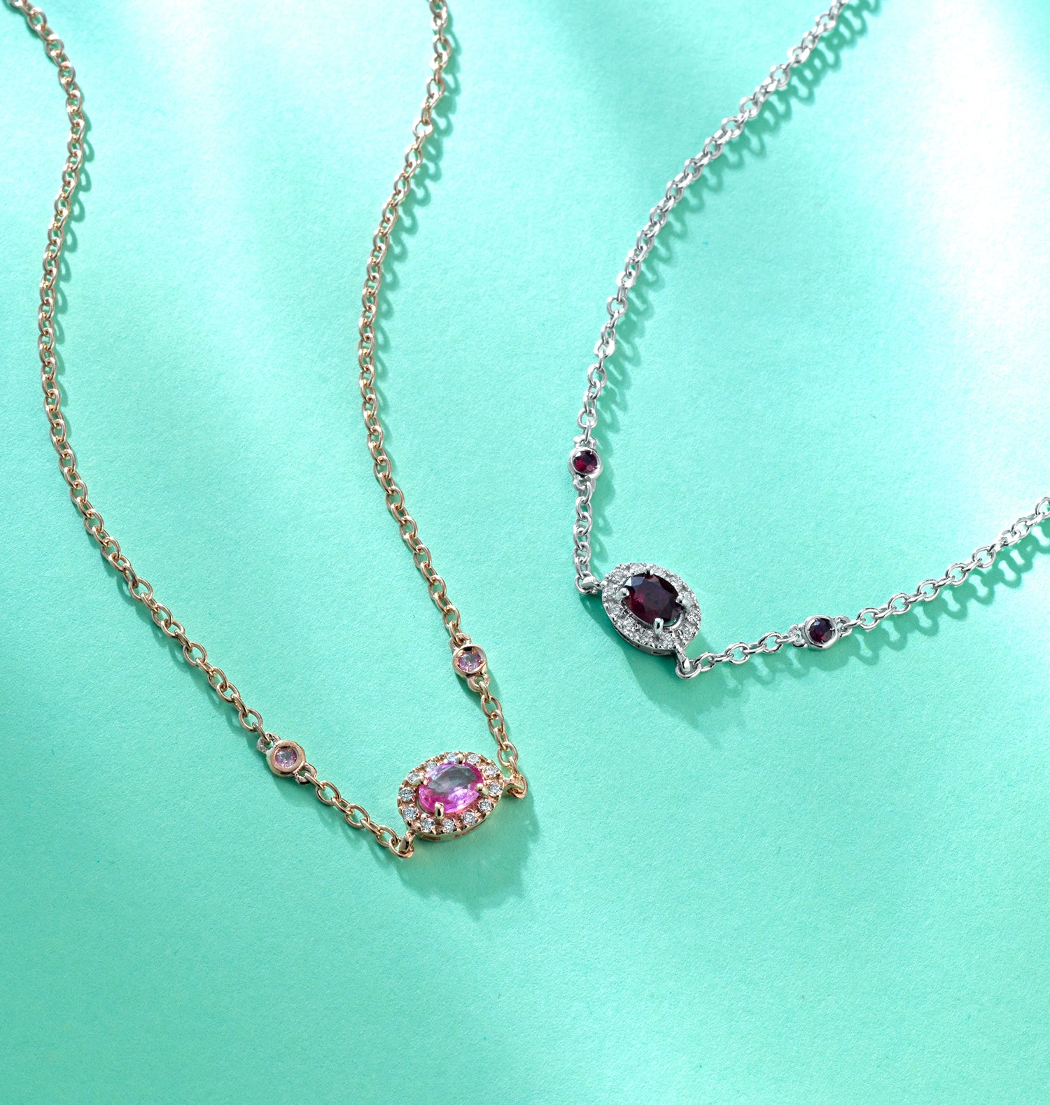 COLLANA IN ORO BIANCO CON RUBINI E DIAMANTI