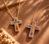 croce grande in oro rosa con diamanti e zaffiri rainbow