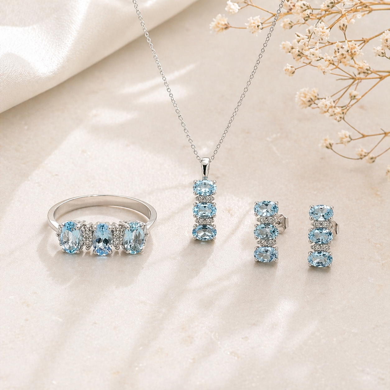 ORECCHINI IN ORO 9KT, ORO BIANCO CON DIAMANTI E ACQUUAMARINA