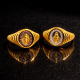 ANELLO SIGILLO IN ORO GIALLO CON RUBINI E MADONNINA CENTRALE