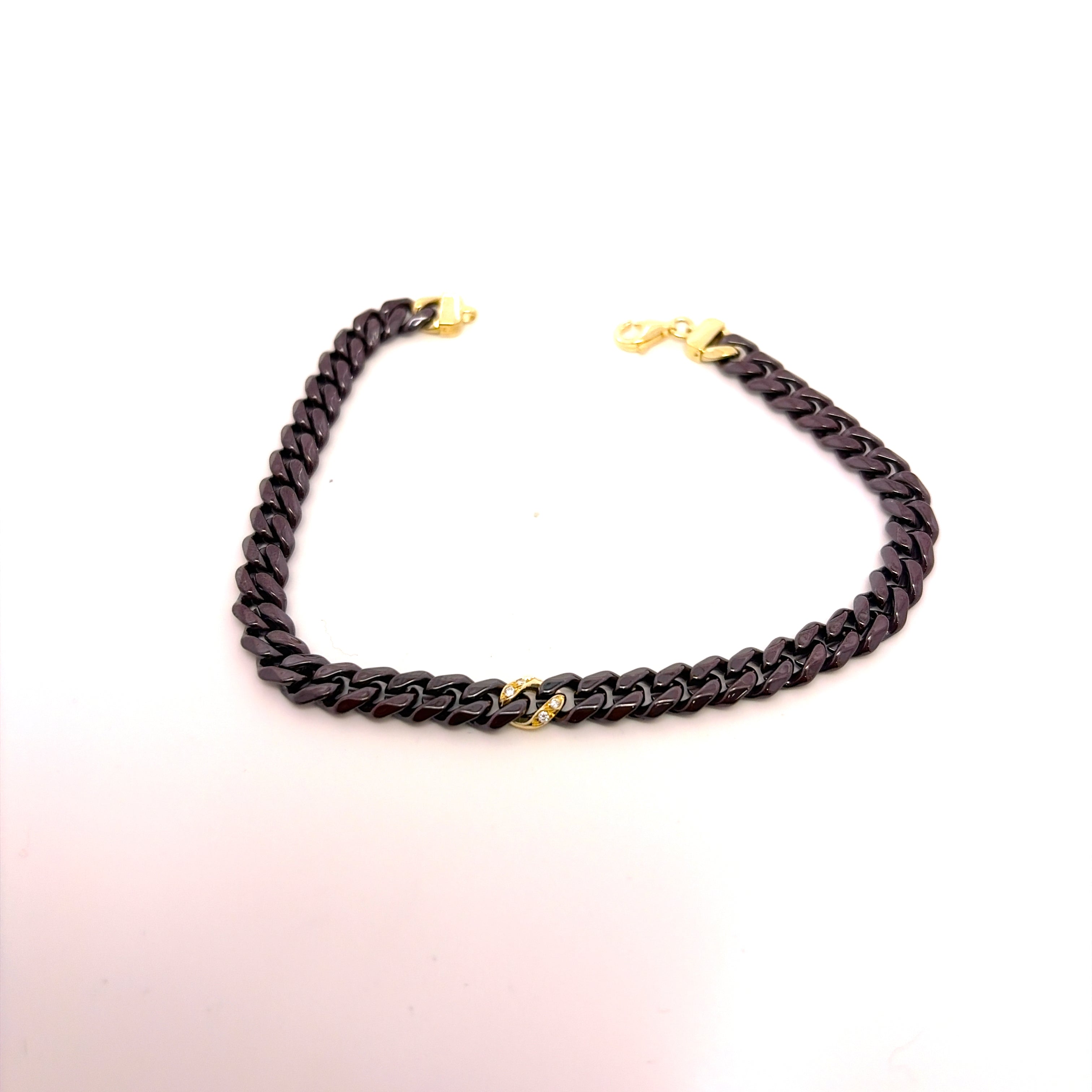 BRACCIALE IN CERAMICA MARRONE CON GRUMETTA CENTRALE E CHIUSURA IN ORO 9KT E DIAMANTI