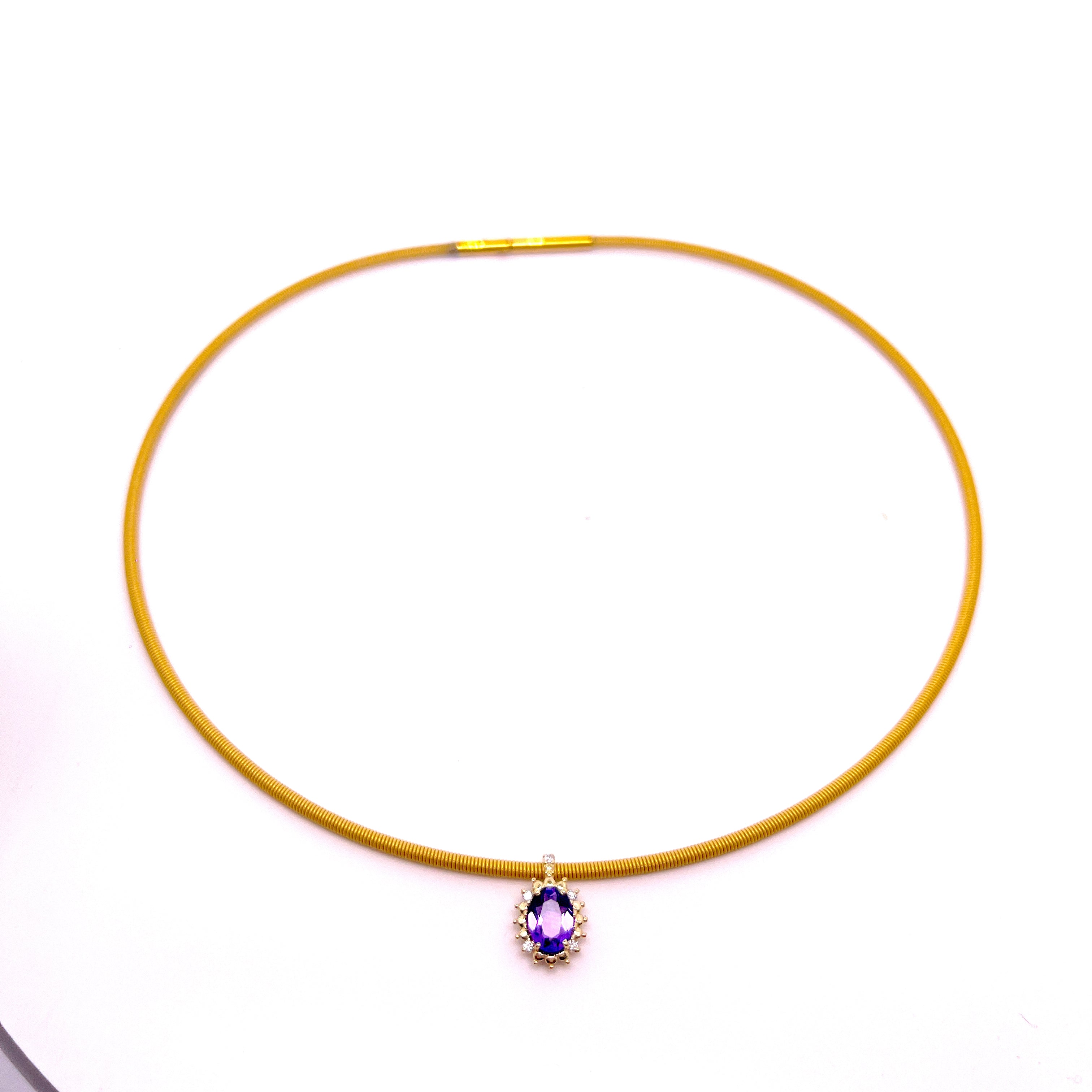 COLLANA CON CINTURINO IN ORO ROSA CON CENTRALE DI COLORE E DIAMANTI