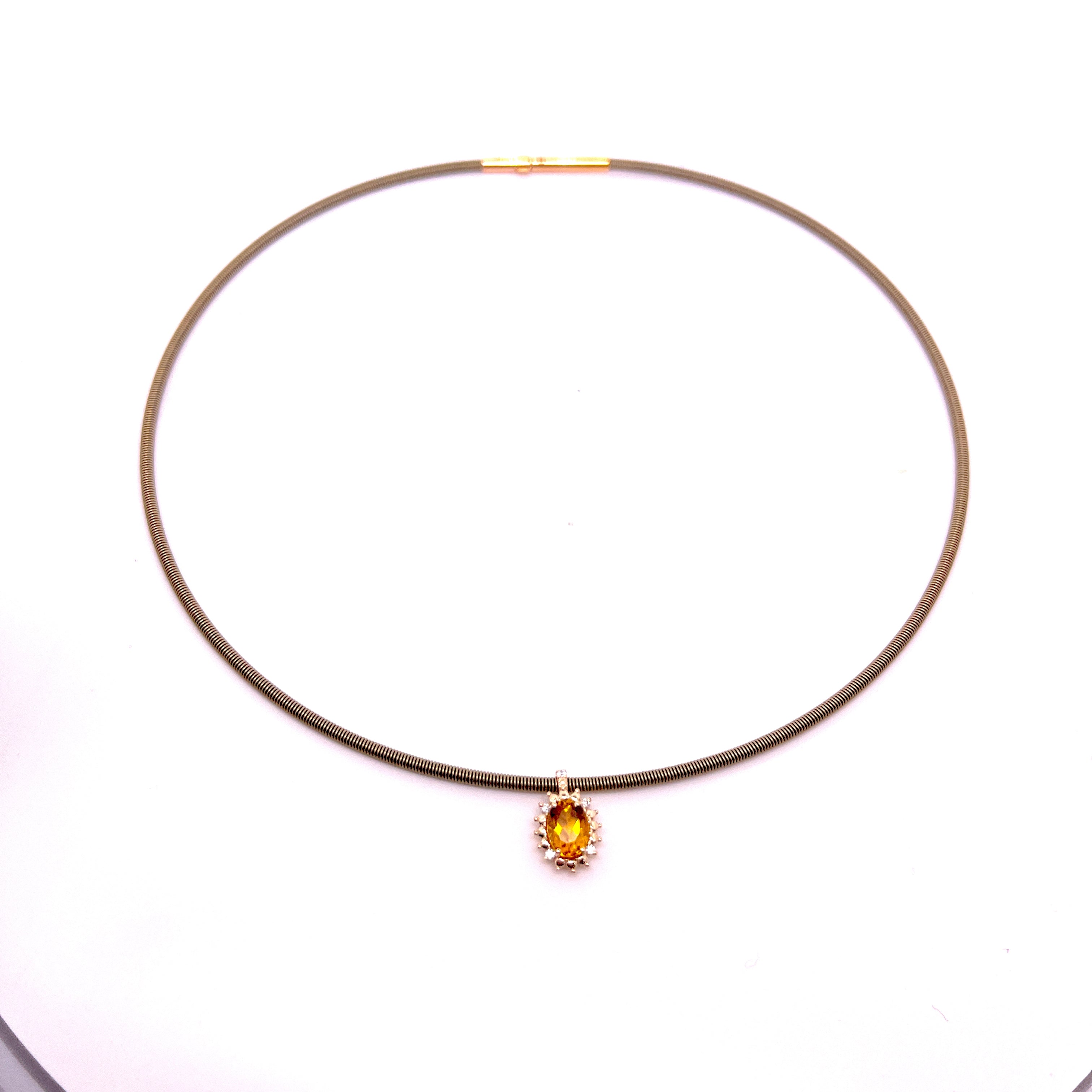 COLLANA CON CINTURINO IN ORO ROSA CON CENTRALE DI COLORE E DIAMANTI