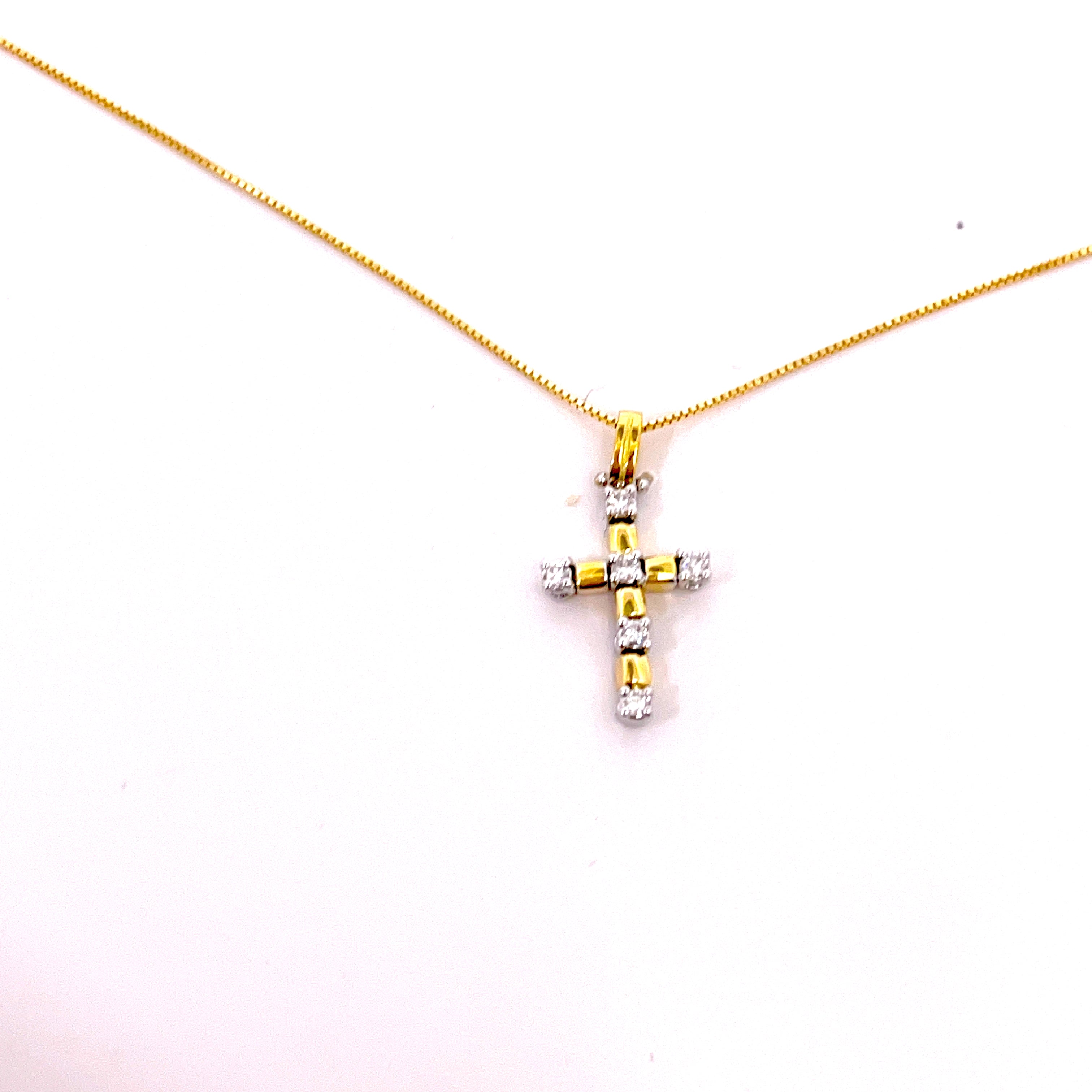 Croce in oro giallo con smalto blu con diamanti e catena pallinata in – Dalù Gioielli Croce in oro giallo con smalto blu con diamanti e catena pallinata in – Dalù Gioielli