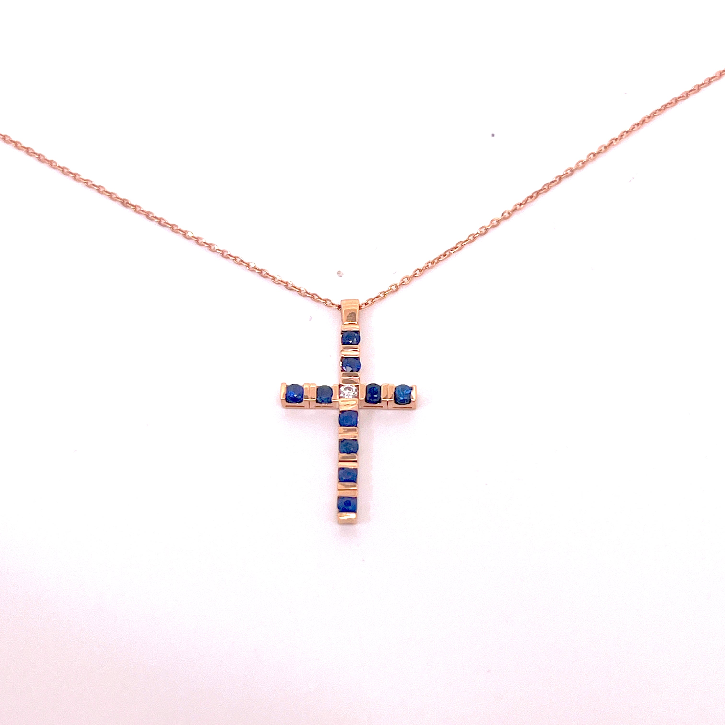 CROCE IN ORO ROSA CON DIAMATNI E ZAFFIRI  COMPRESA DI CATENINA