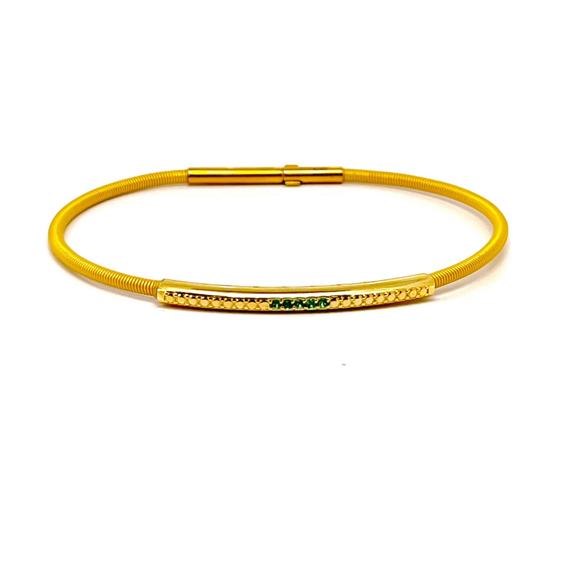 BRACCIALE IN ORO GIALLO CON BACCHETTA DI SMERALDI