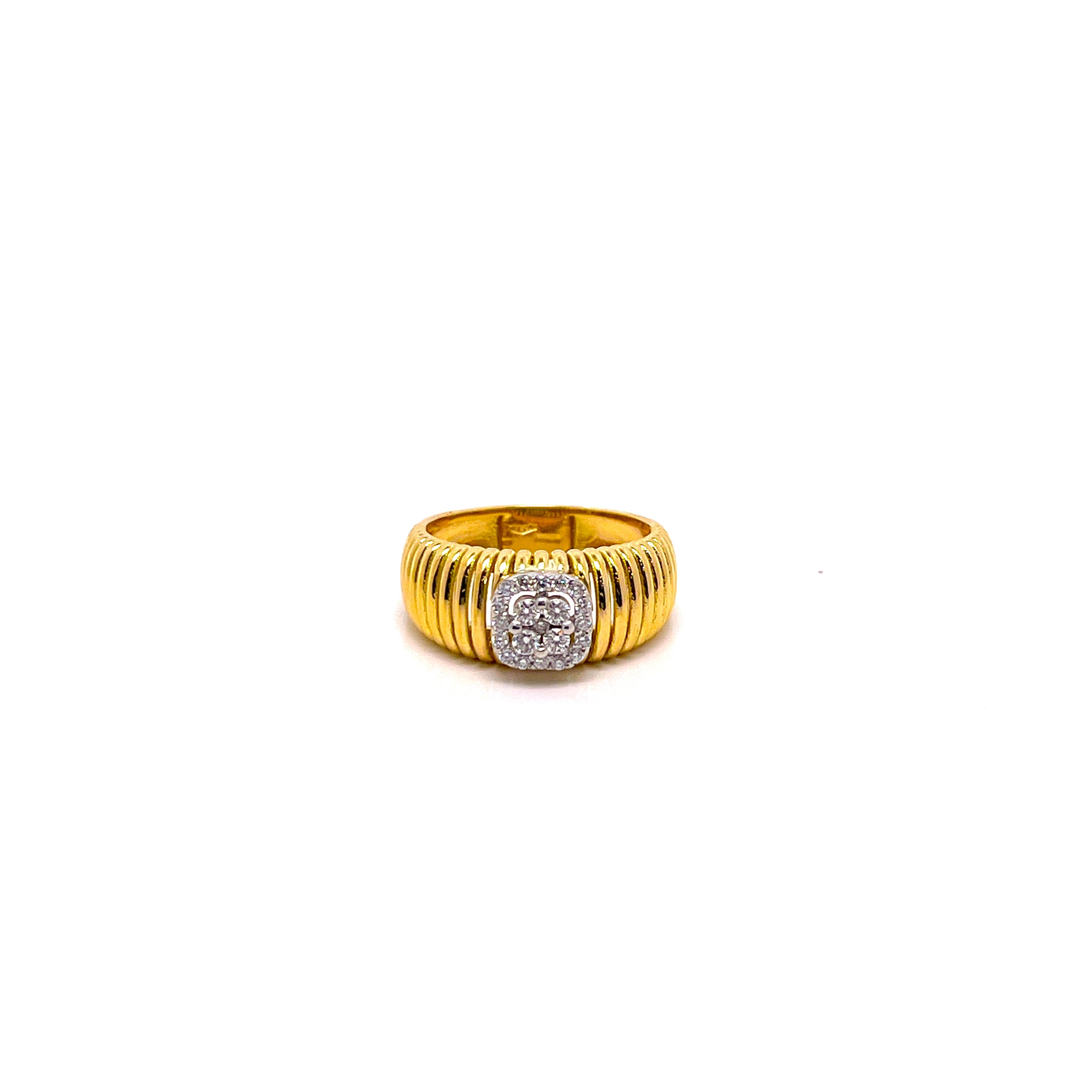 ANELLO FASCIA GRANDE IN ORO GIALLO CON DIAMANTI CENTRALI
