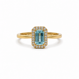 ANELLO IN ORO GIALLO CON DIAMANTI E CENTRALE ACQUAMARINA
