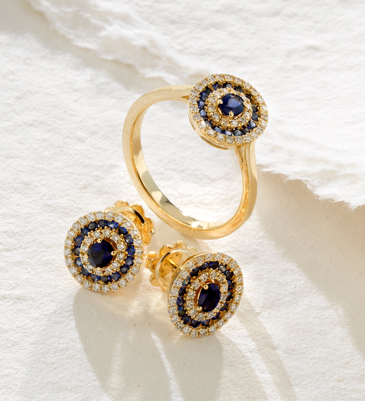 ORECCHINI IN ORO GIALLO CON DIAMANTI E ZAFFIRI