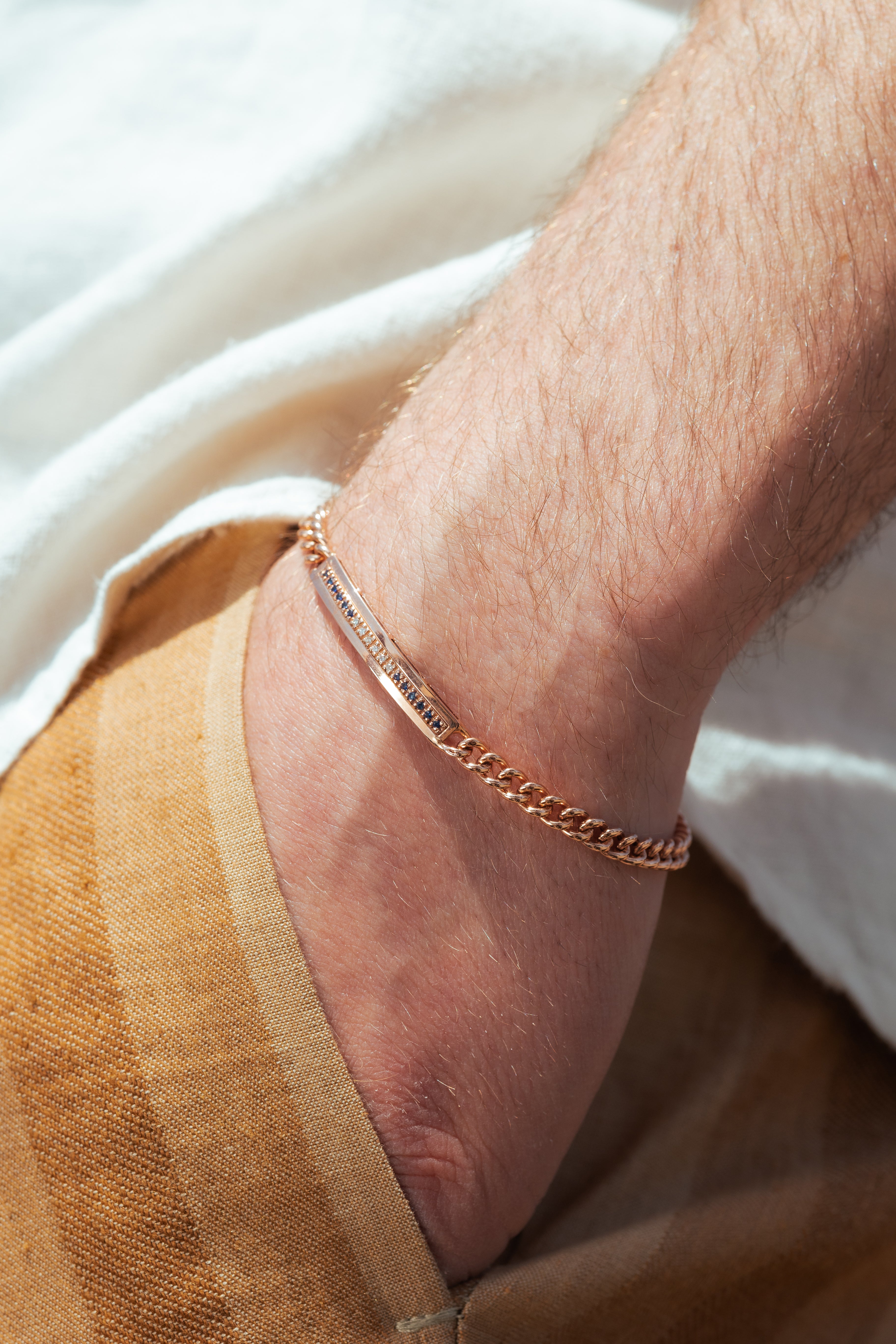 BRACCIALE GRUMETTA IN ORO ROSA CON DIAMANTI E ZAFFIRI