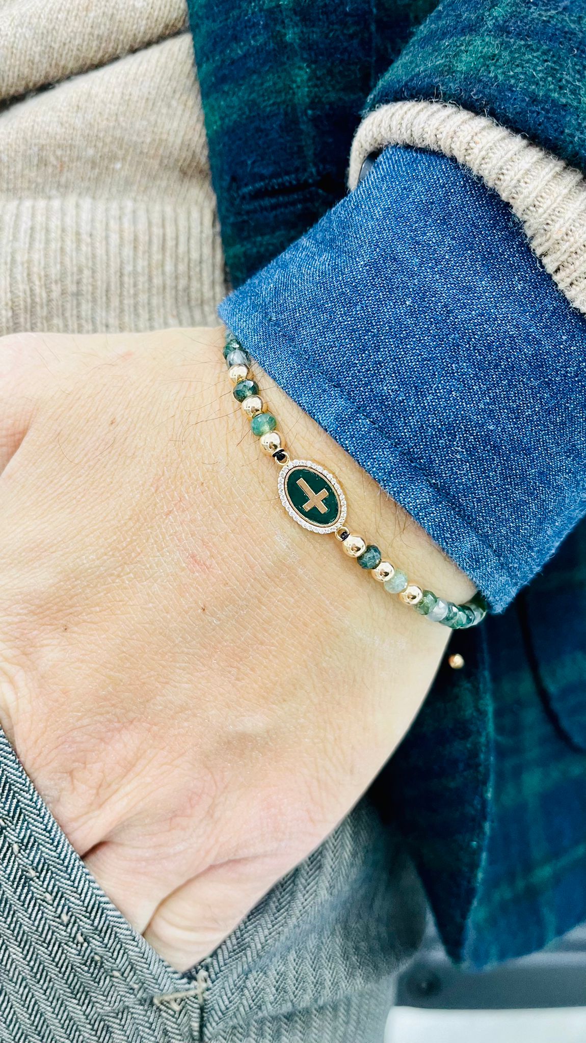 bracciale con croce smaltata verde oro rosa con ematite e diamanti