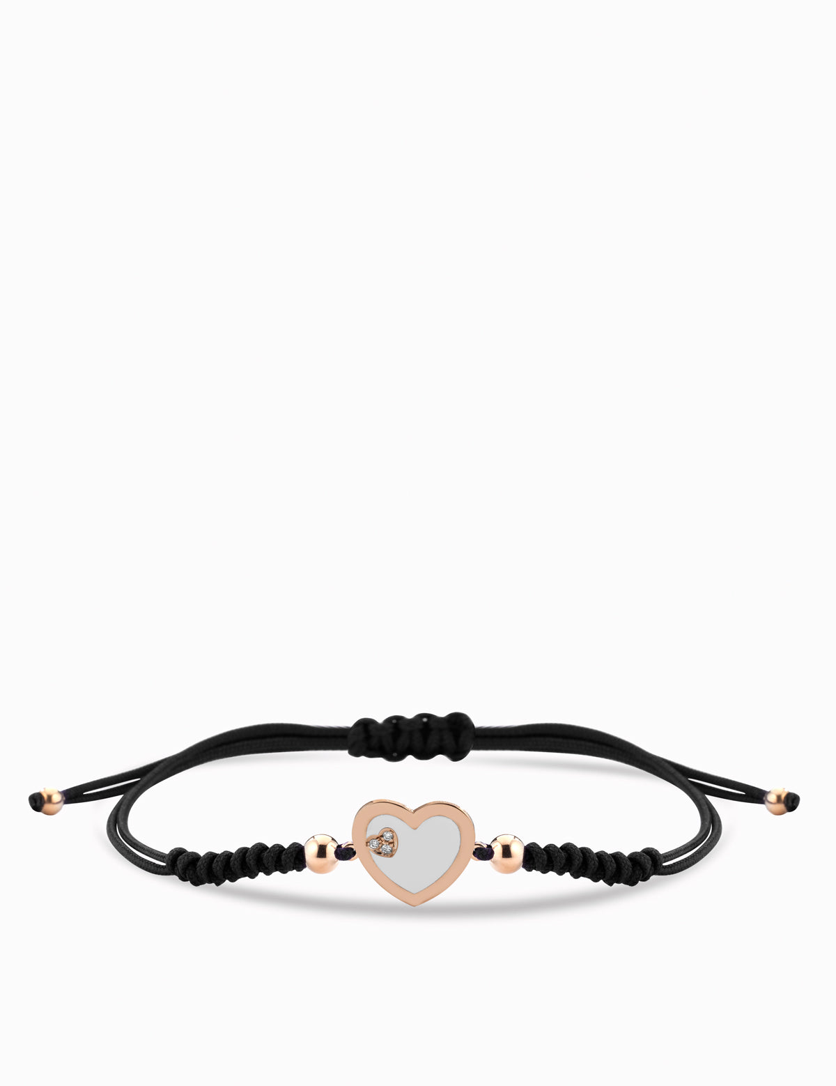 Bracciale con laccio nero e cuore smaltato bianco in oro rosa con diamanti
