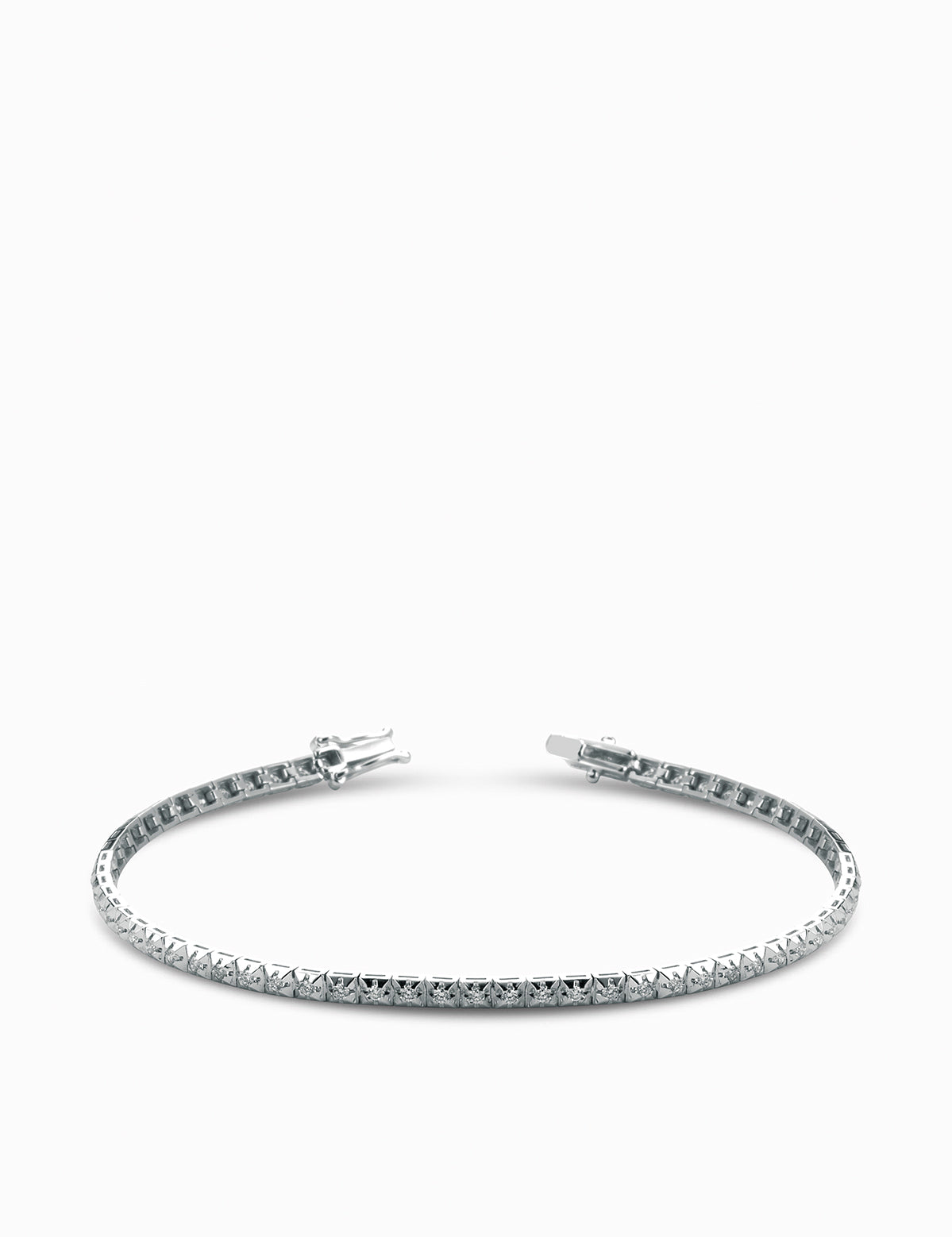 tennis con diamanti bianchi