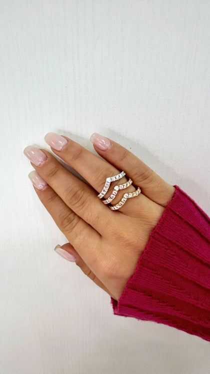 ANELLO A V IN ORO ROSA CON DIAMANTI