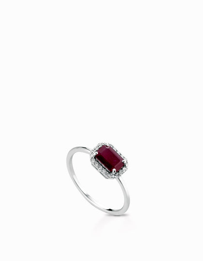 Anello quadrato con diamanti e rubino