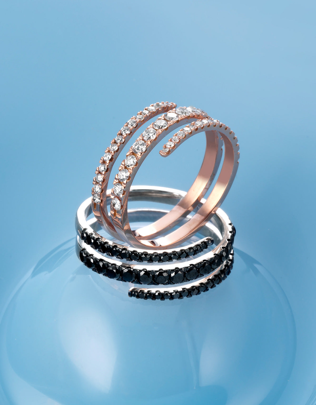 anello fantasia con diamanti in oro rosa