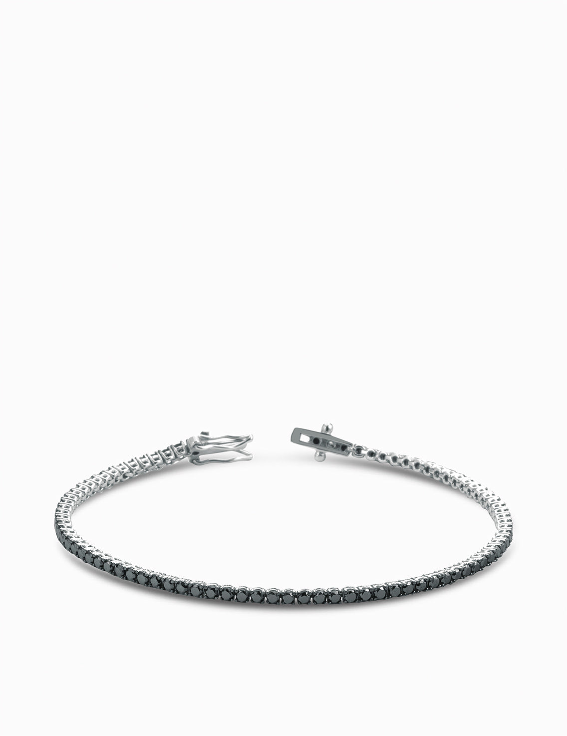 tennis con diamanti neri