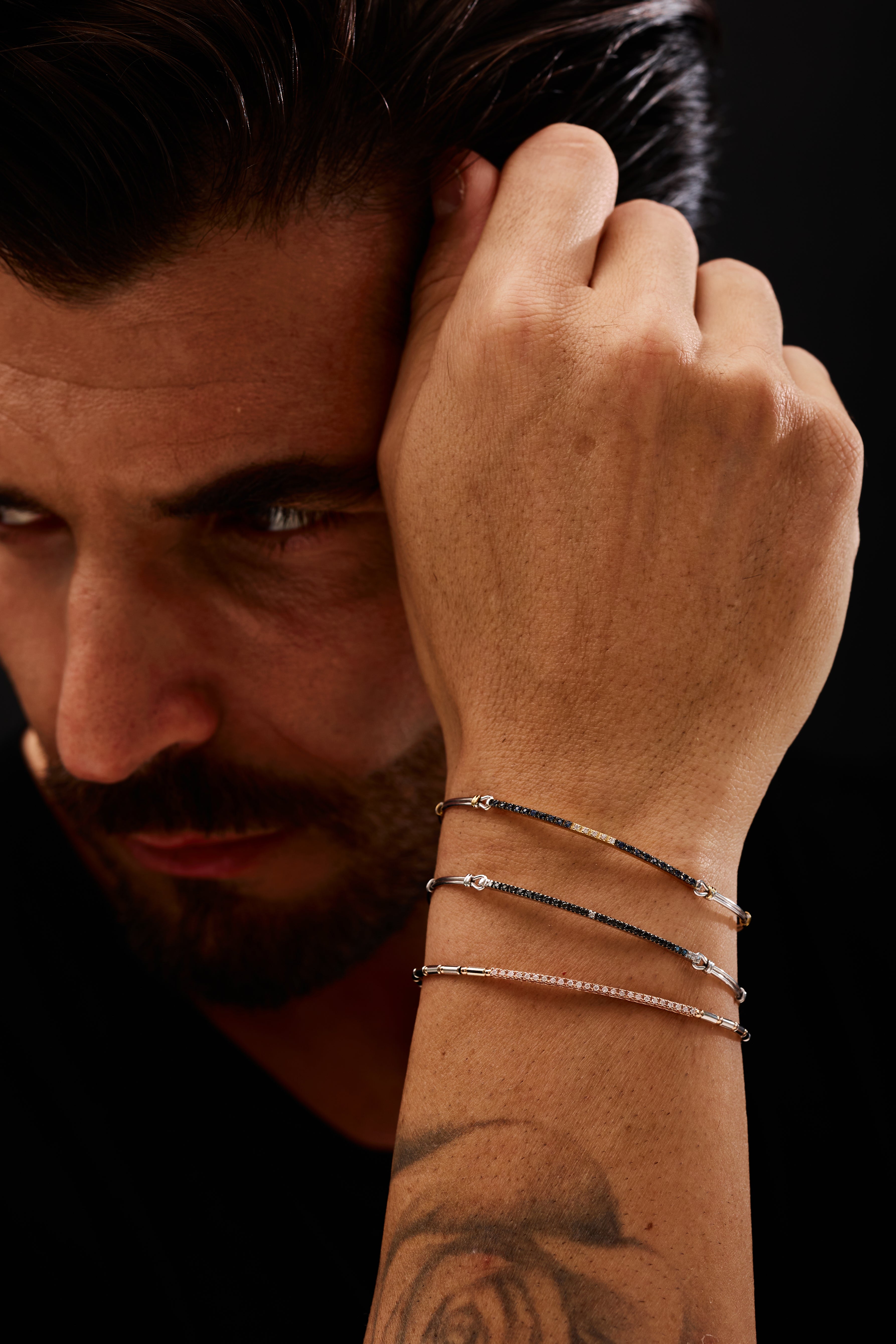 bracciale rigido uomo con diamanti