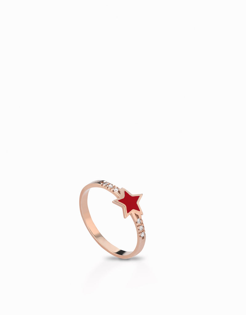 anello stella in oro rosa con smalto rosso e diamanti